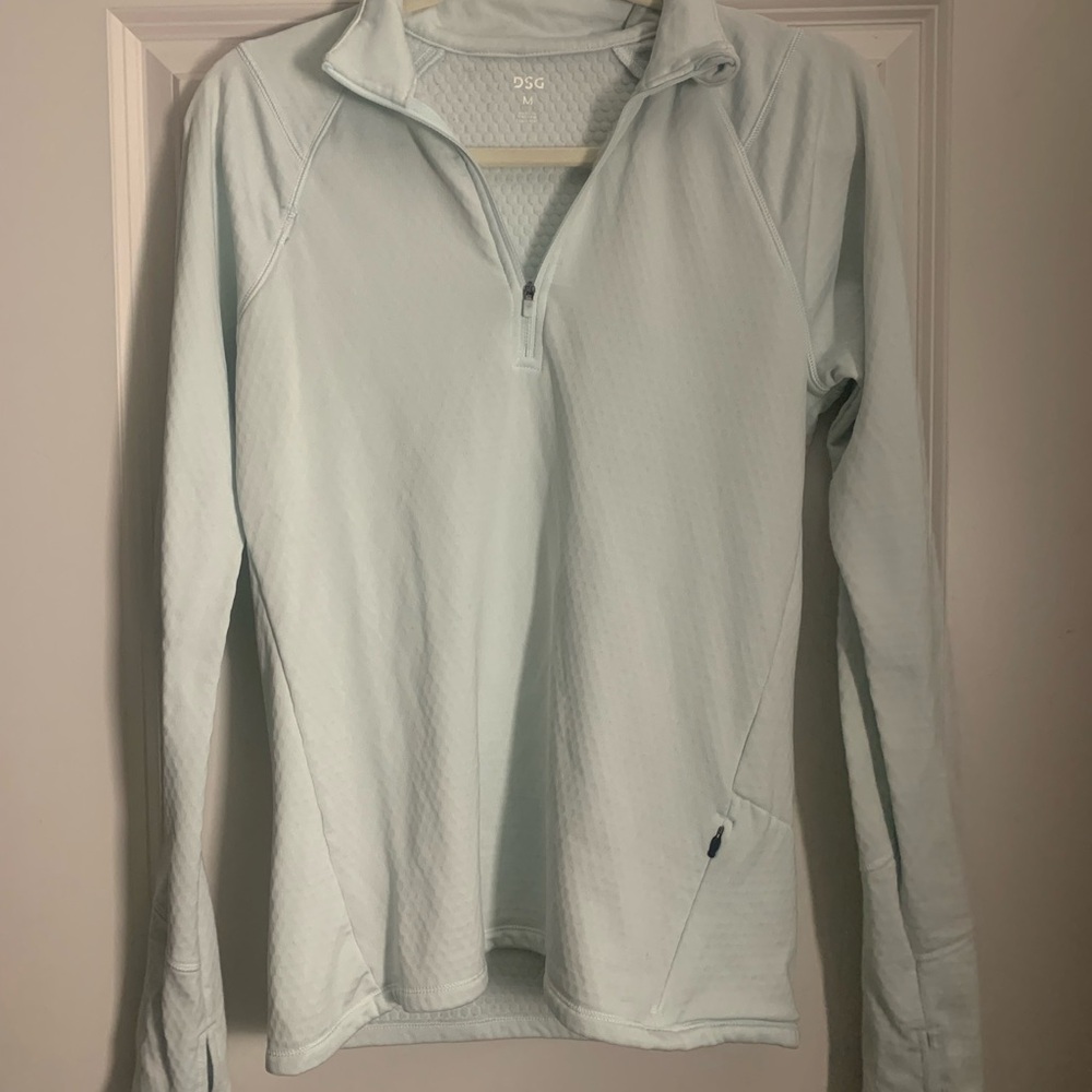 DSG Light Gray Textured Pullover